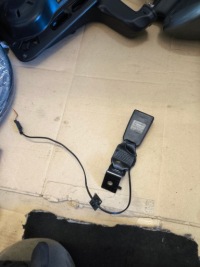 Купить Opel astra k клипса поперечина задний  задняя правая 13409378 ?, фото thumb