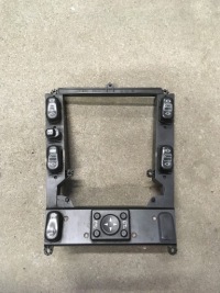 фото thumb №1, Mercedes w163 lift переключатели панель śrdokowego