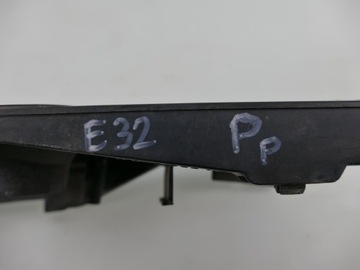 BMW E32 СТЕКЛА, ОПЛЕТКА, КРЫШКА, КАРКАС ФОНАРЯ, СПРАВА