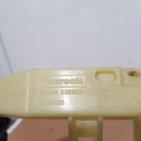 Молдинг стекло coupe перед сторона правая peugeot 308 9660551480 в Украине, фото thumb