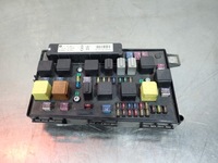 фото thumb №1, Коробка запобіжників opel astra iii h