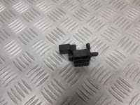 фото thumb №1, Клапан вакуумa vw golf iv 2.0