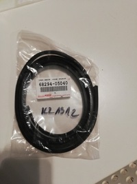 фото thumb №1, Toyota avensis t27 універсал прокладка pod скло кришки