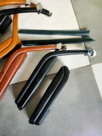 Кронштейн дверь внутри mercedes 107 Недорого, фото thumb