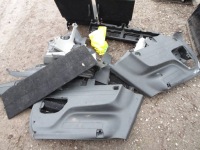 фото thumb №5, Сидіння iii rzędu , ремені, обшивки болти opel zafira c