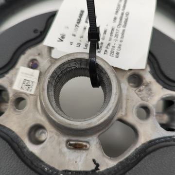 фото thumb №8, Volkswagen passat b8 2017 кермо