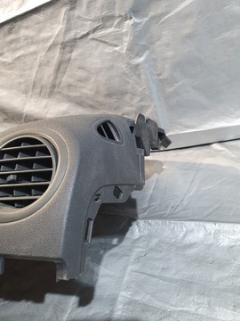 фото thumb №10, Панель роздавальна renault clio iii 05-12r.