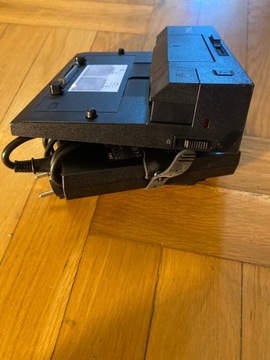 Станция Dell K07A PR03X USB3.0 + блок питания Dell 130 Вт с кабелем питания.