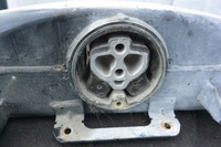 фото thumb №7, Балка кронштейн коробки audi q7 4l vw touareg 7l