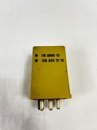 Купити Реле mercedes 1268203110 w126, фото thumb