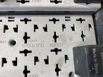 фото thumb №7, Коробка предохранителей volvo s80 i 2.4 9168986