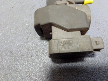 фото thumb №4, Clio iii 1.5 dci клапан вакуум 149568021r