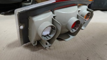 фото thumb №12, Лампа задня права оригінальна nissan vanette c120 26520-y9525