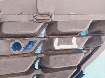 фото thumb №12, Запчастини astra j решітка решітка середня pdc бампера перед gtc 13346764