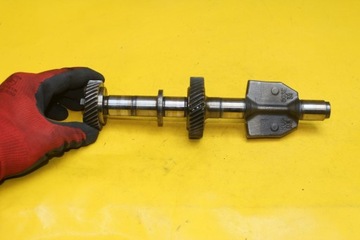 фото thumb №6, Вал насоса масла passat b6 2.0 tdi 03g103537b