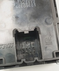 фото thumb №4, Панель кнопка стекло правый opel adam 13360339