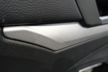 фото thumb №12, Vw golf viii оббивка боковина двері лівий праві ambiente підлокітник dekor