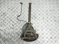 фото thumb №10, Chrysler 300 - 300c 2006 перед сторона правая ступица колеса передний