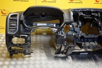 фото thumb №7, Dodge ram 2500 laramie 2019 - приборная панель приборная приборная панель консоль воздуховод