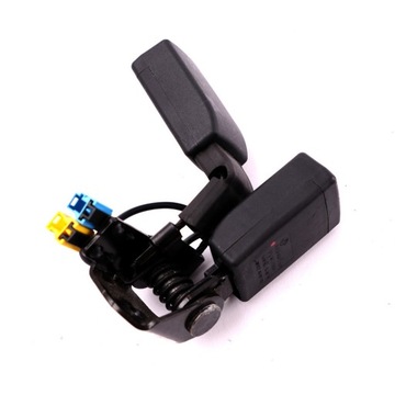 фото thumb №11, Mercedes w176 c117 застібка скоба ременя правий зад