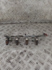 фото thumb №1, Молдинг упорскування mitsubishi colt vi 1.3 mr988977