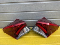 фото thumb №1, Toyota auris ii лампа задняя правая hb lift