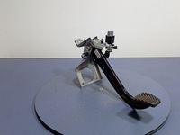 фото thumb №1, Hyundai i20 ii 14- педаль гальма механічна коробка передач eu 32800-c8100