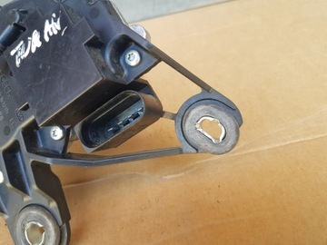 фото thumb №9, Моторчик дворники крышки зад / vw touran i caddy iii / проверенный