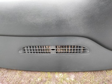 фото thumb №6, Панель консоль audi a6 c5 чёрная