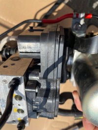 фото thumb №6, Toyota c-hr chr 2016- насос abs 113040-41570 89541-10050