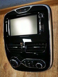 фото thumb №3, Renault clio iv оригінальні радіо навігація навігація + капот