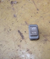 фото thumb №1, Volvo v40 s40 переключатель стекло правый перед