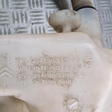 фото thumb №7, Бак омывателя помпа berlingo partner iii