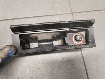 фото thumb №5, Попільничка перед vw passat b6 3c0863284a