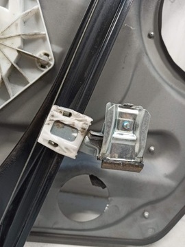 фото thumb №10, Mercedes b w245 подъемник стекла левый перед a1697202979