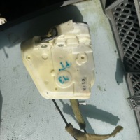 фото thumb №1, Замок ___дверь передних задняя правый____ mazda 3