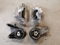 фото thumb №1, Кронштейн подушка двигателя opel insignia a hb 2.0