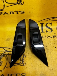 фото thumb №1, Переключатель стекло пассажира правый задняя lexus rx 450h iii 3 al10