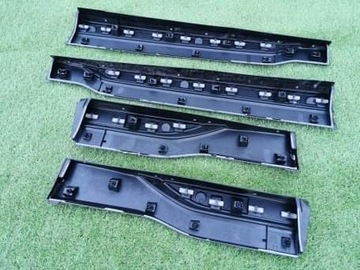 фото thumb №10, Subaru forester 2019- планка двері права зад