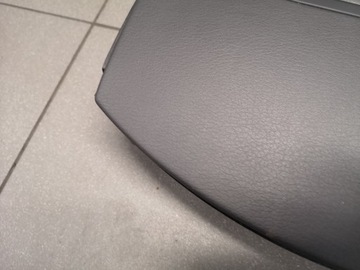 фото thumb №9, Бардачок обшивка лівий зад чорний audi a8 d3