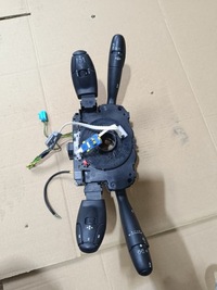 фото thumb №1, Переключатель комбинированный partner ii lift 98062256xt