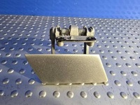 фото thumb №1, Audi a8 d3 lift 4e0900452aa заглушка распылителя лампы правая