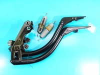 фото thumb №1, Петли крышки задняя багажника chevrolet malibu iv