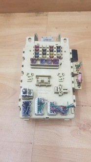 фото thumb №1, Коробка запобіжників toyota yaris verso 1.3 16v