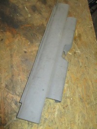 фото thumb №1, 5605/39 защита обивка замка крышки задняя volvo s40