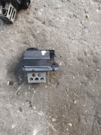 фото thumb №1, Резистор вентилятора peugeot 982922058