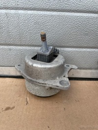 фото thumb №1, Alfa romeo stelvio 2.2d подушка двигателя кронштейн 00505515100