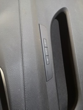 фото thumb №5, Bmw 5 gt f07 боковина двері шкіра