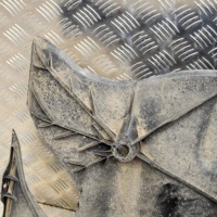 Tesla model 3 2021 накладка средняя подвеска Недорого, фото thumb