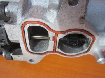 фото thumb №15, Bmw x5 g30 x6 g31 g11 g12 g05 m57 коллектор всасывающий 8598052 крышки luzy luźne